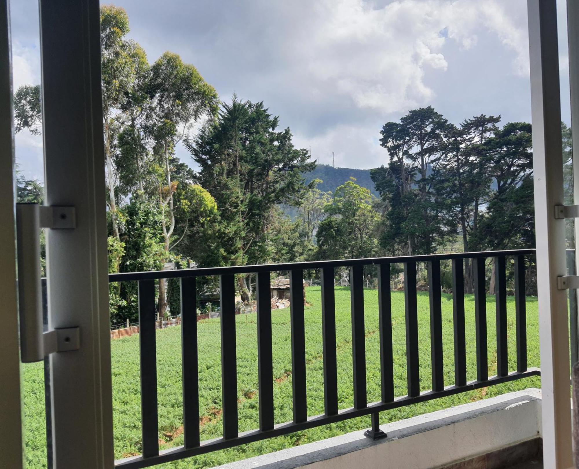 Green Mount View Two Bed Room Apartment نوفارا إيلِيا المظهر الخارجي الصورة